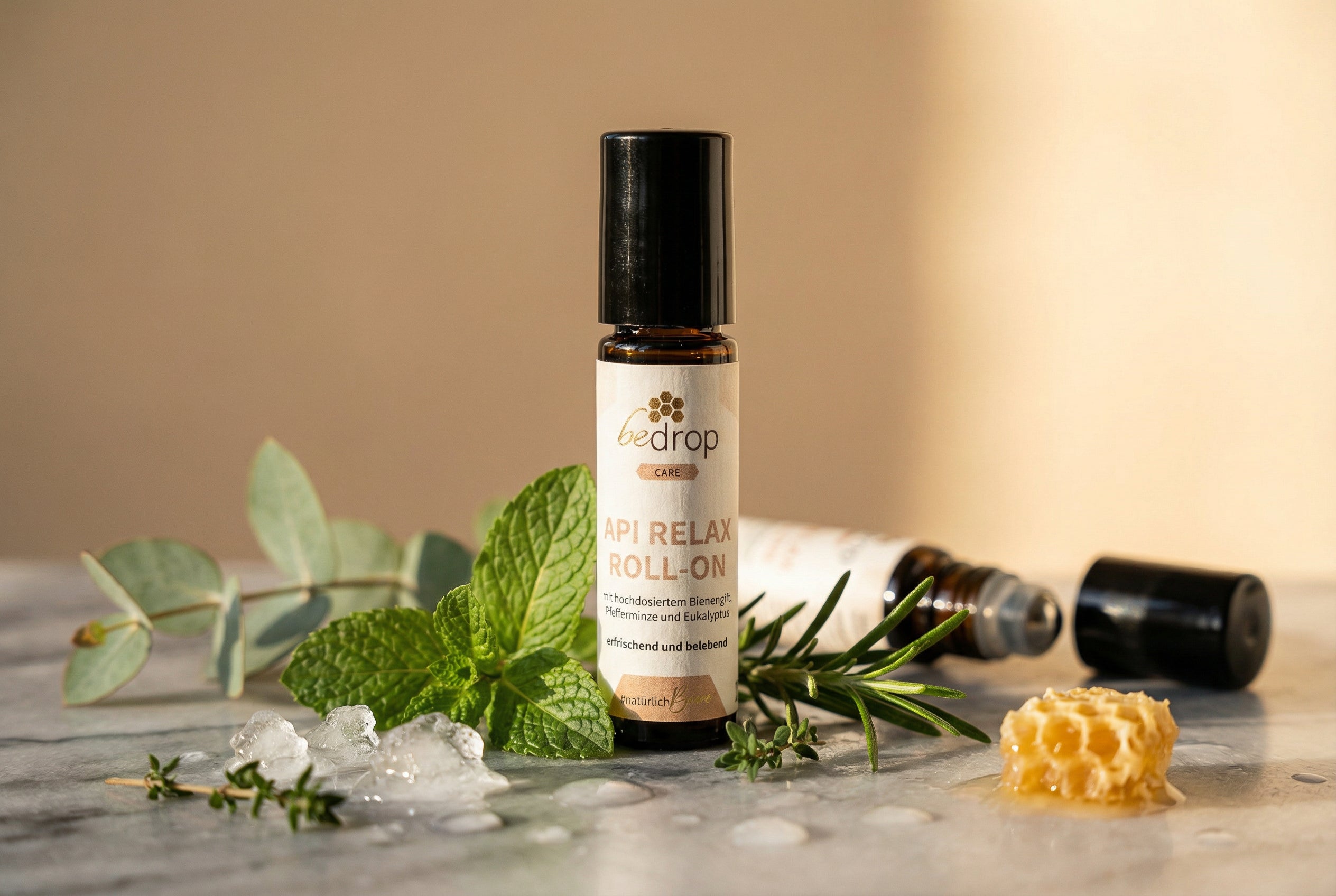 Bienengift zum Aufrollen: Entdecke den Api Relax Roll-On