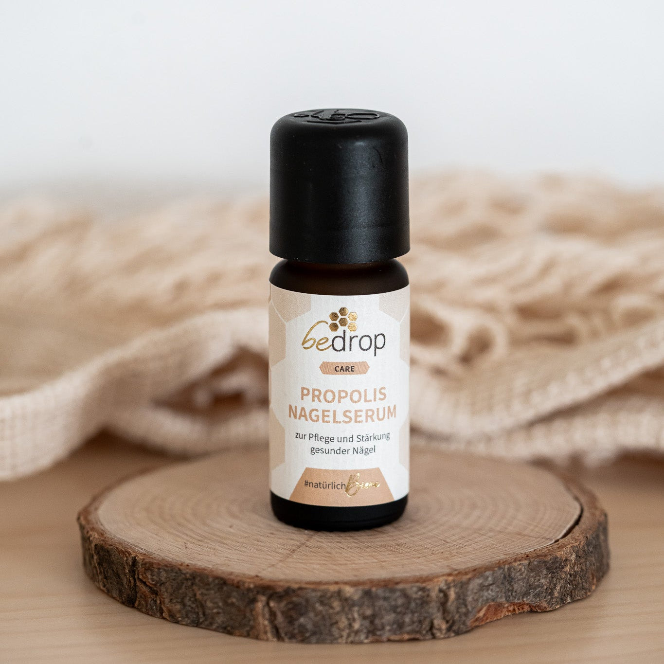 Nail Care Set | Sérum pour les ongles à la propolis, capsules & savon au miel de propolis