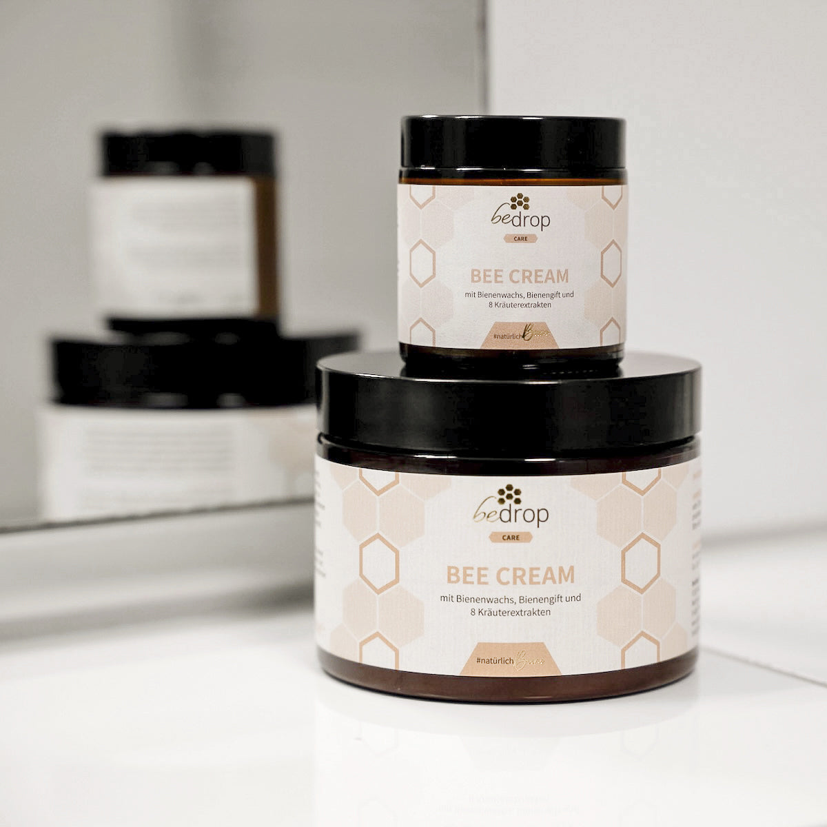 XXL Bee Cream Pommade au venin d'abeille avec 8 extraits d'herbes - 400g