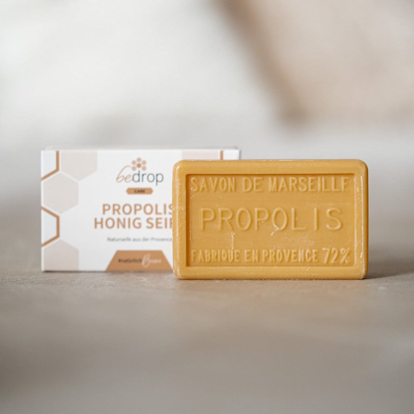 Nail Care Set | Sérum pour les ongles à la propolis, capsules & savon au miel de propolis