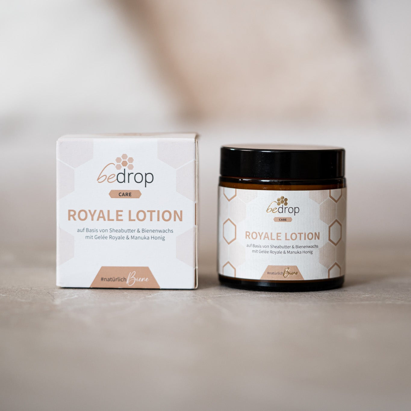 Lotion Corporelle Royale à la Gelée Royale, au Beurre de Karité et au Miel de Manuka - 100g