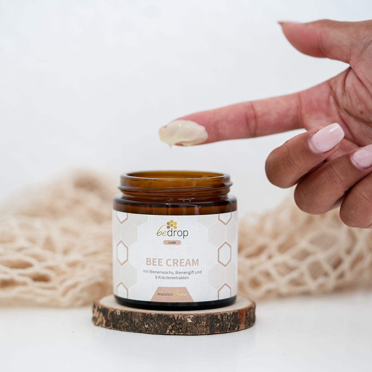 Kit de soins pour la peau | Bee Cream (pommade au venin d'abeille) + Propolis Cream (pommade à la propolis) + Royale Lotion (lotion pour le corps)